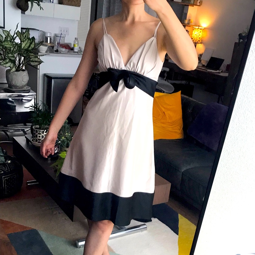 Classy MIDI backless Dress